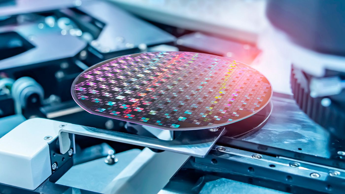 Global semiconductor machinery trade